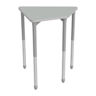 Chain shape table for group collaboration